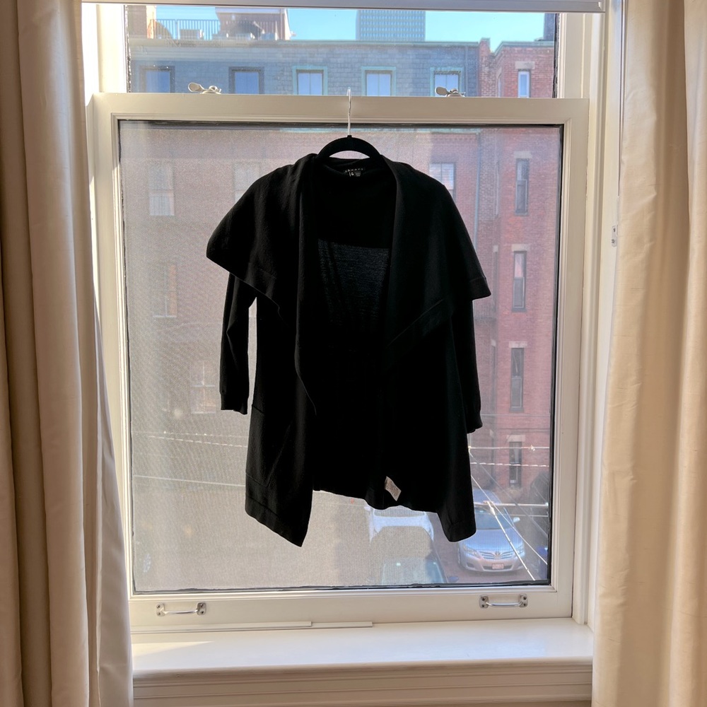 Theory shawl sweater, 95% wool, Size P